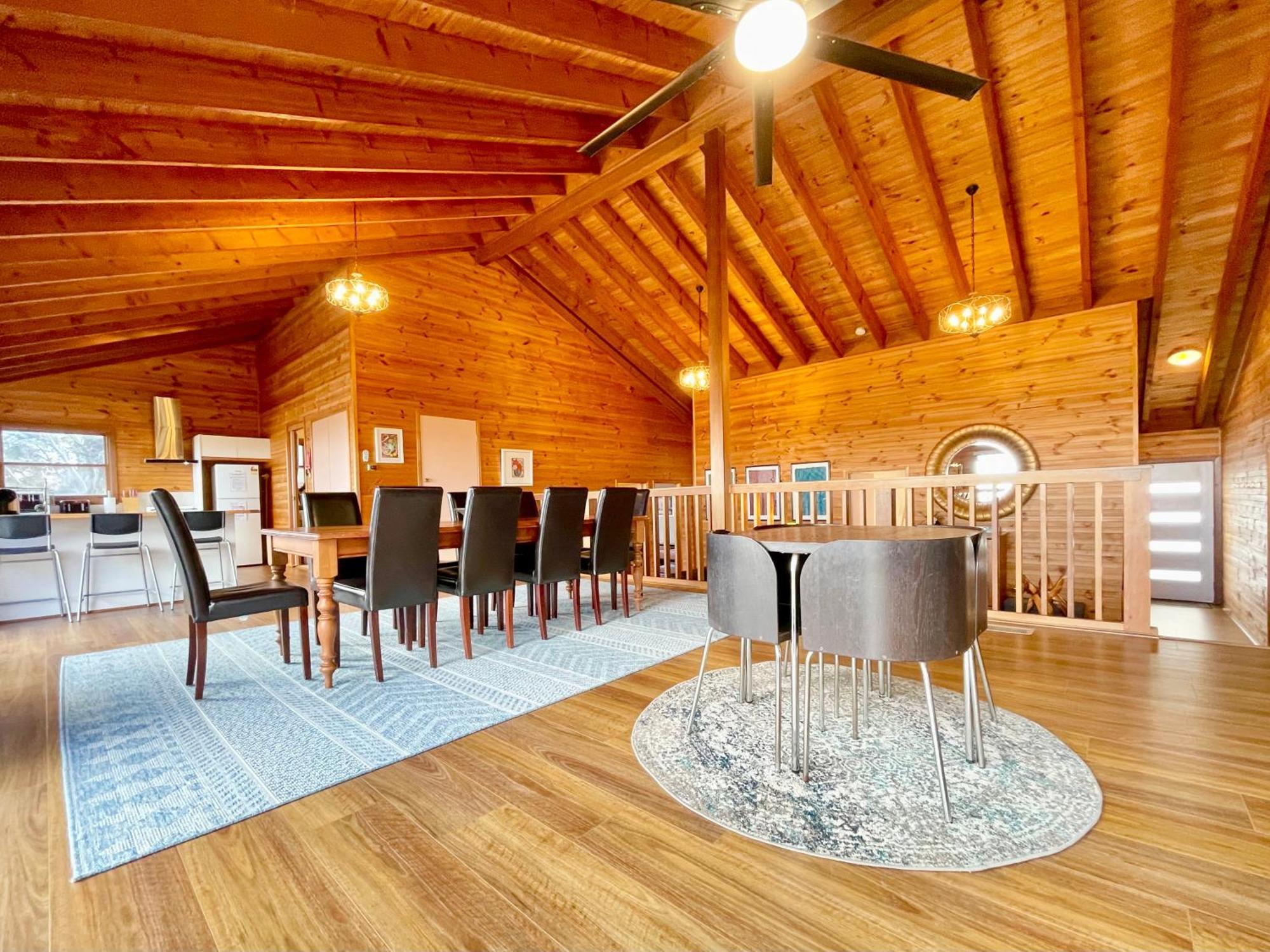 Treetops Retreat Holiday home