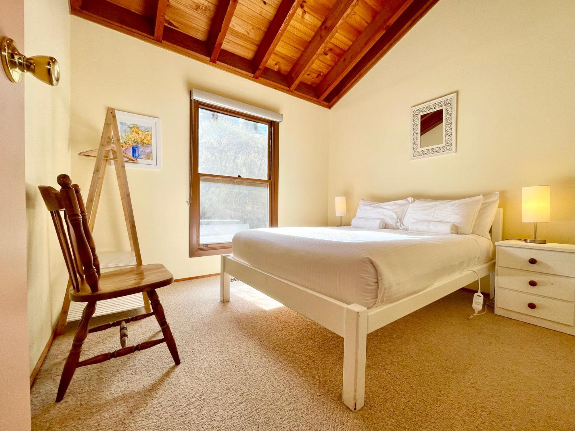Holiday home Treetops Retreat