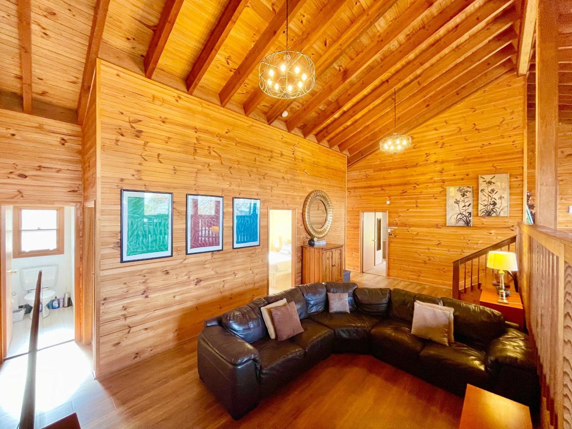 Holiday home Treetops Retreat