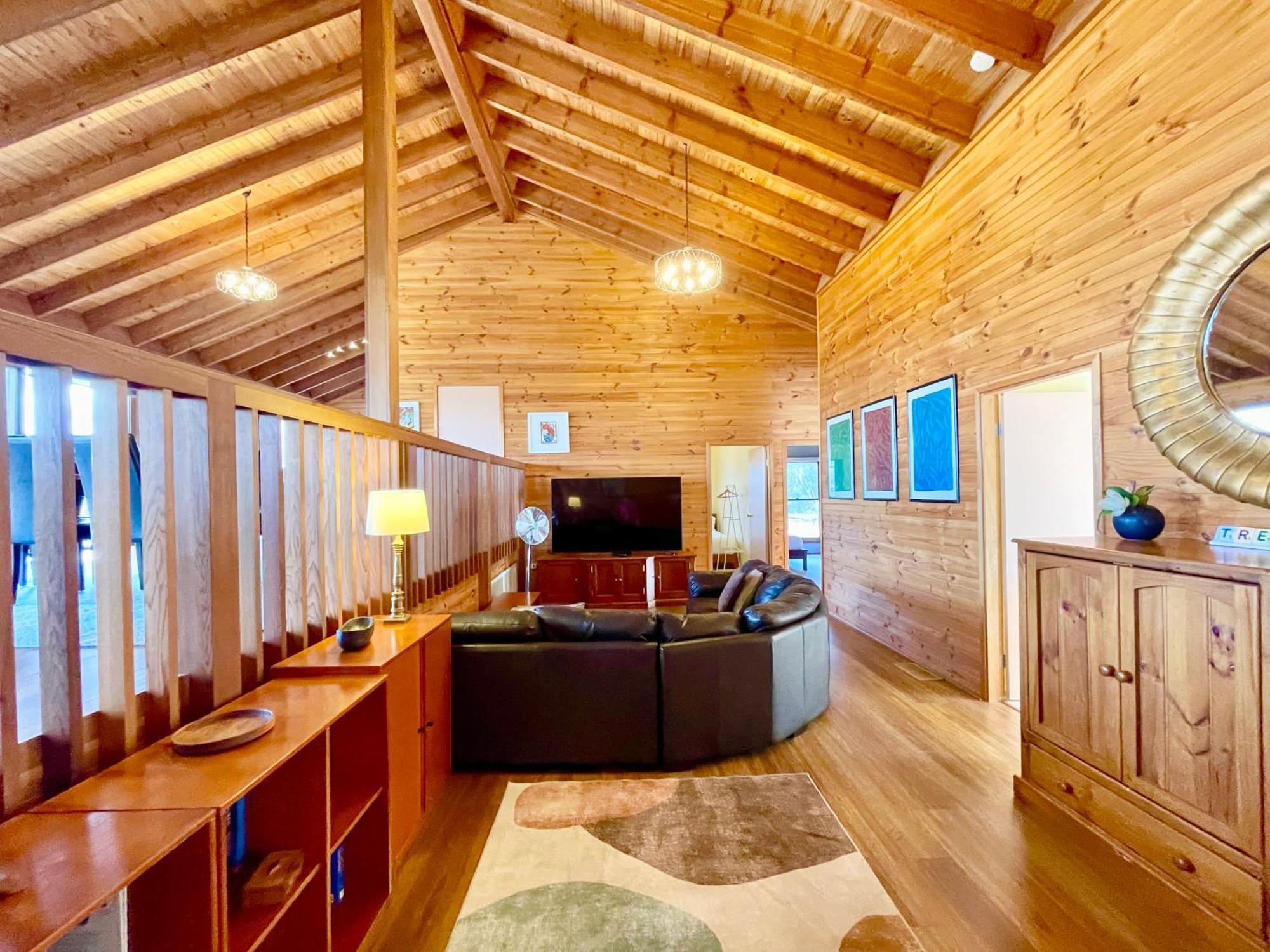 Treetops Retreat Holiday home Katoomba