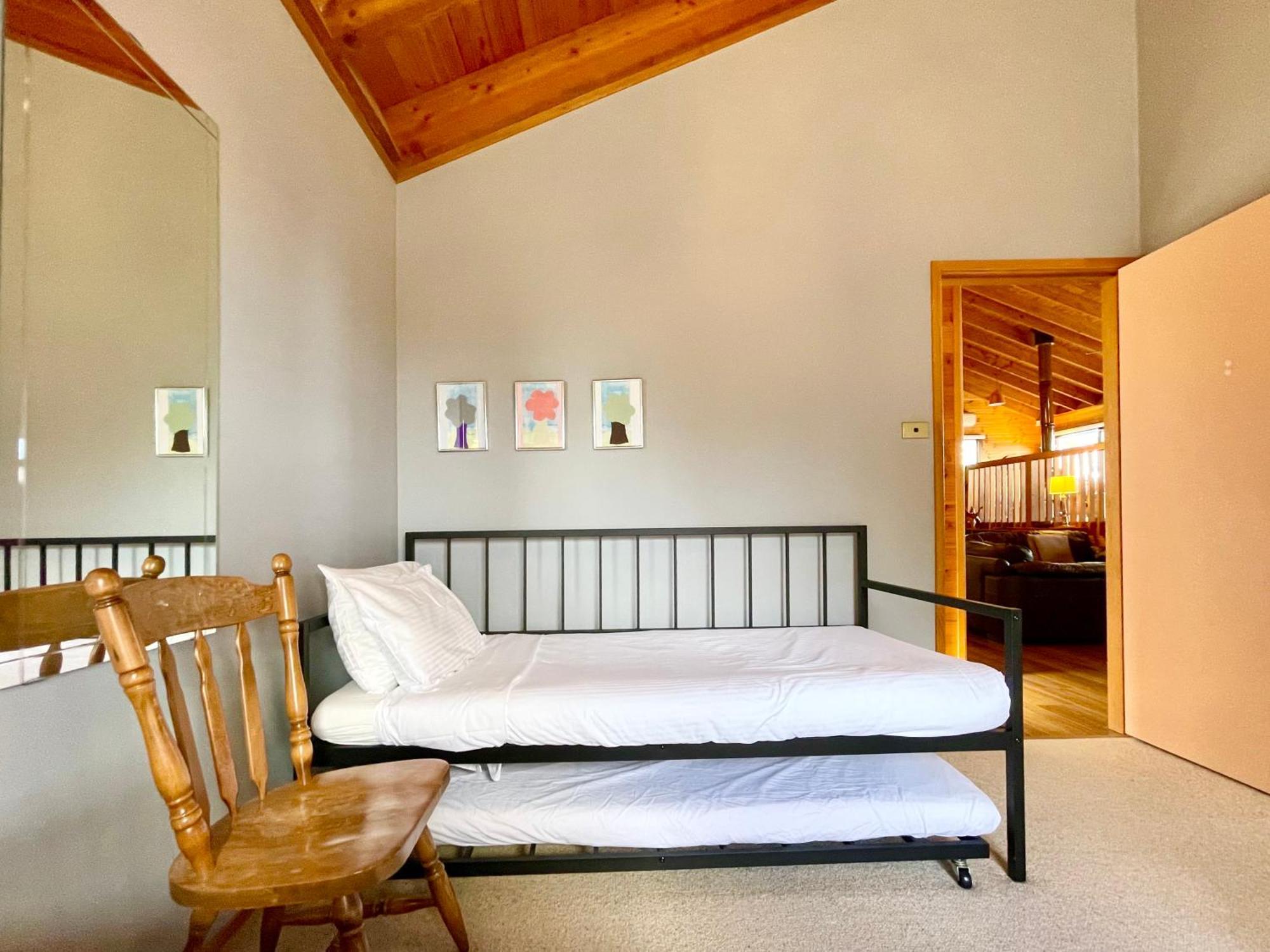 Holiday home Treetops Retreat *