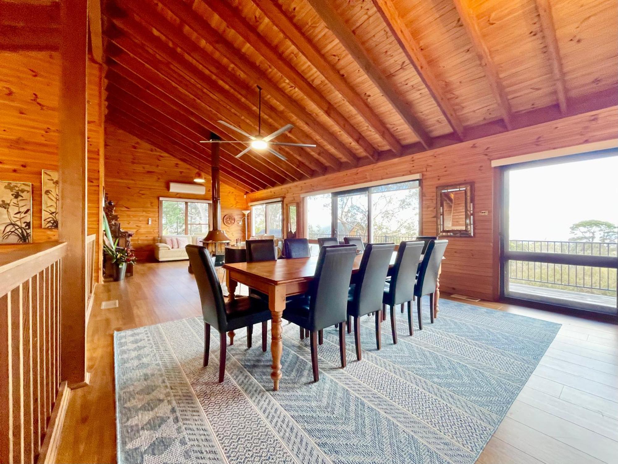 Holiday home Treetops Retreat Katoomba